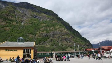 Forget Smart Cities, ‘Stupid’ Infrastructure Is The Solution For Future Transportation