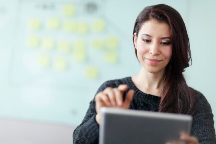 How Your Business Can Launch An Online Academy (And Why You Should)