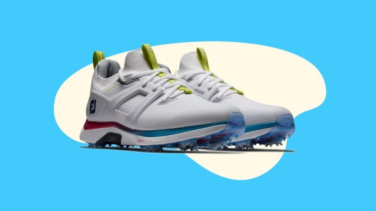 Walk Out Your Rounds With The Most Comfortable Golf Shoes