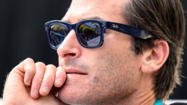 How These New Facebook Smart Glasses Could Change Social Media