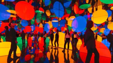Yayoi Kusama's Psychedelic Infinity Mirror Rooms Trip Through SFMOMA