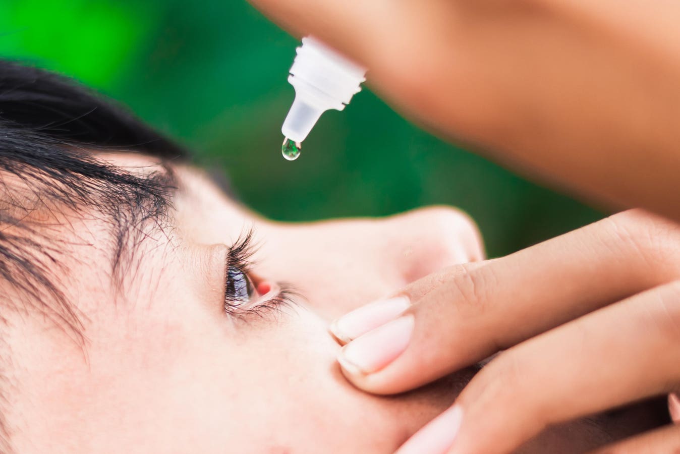 Seeing Through The Symptoms: The Power Of Eye Drops In Conjunctivitis Treatment