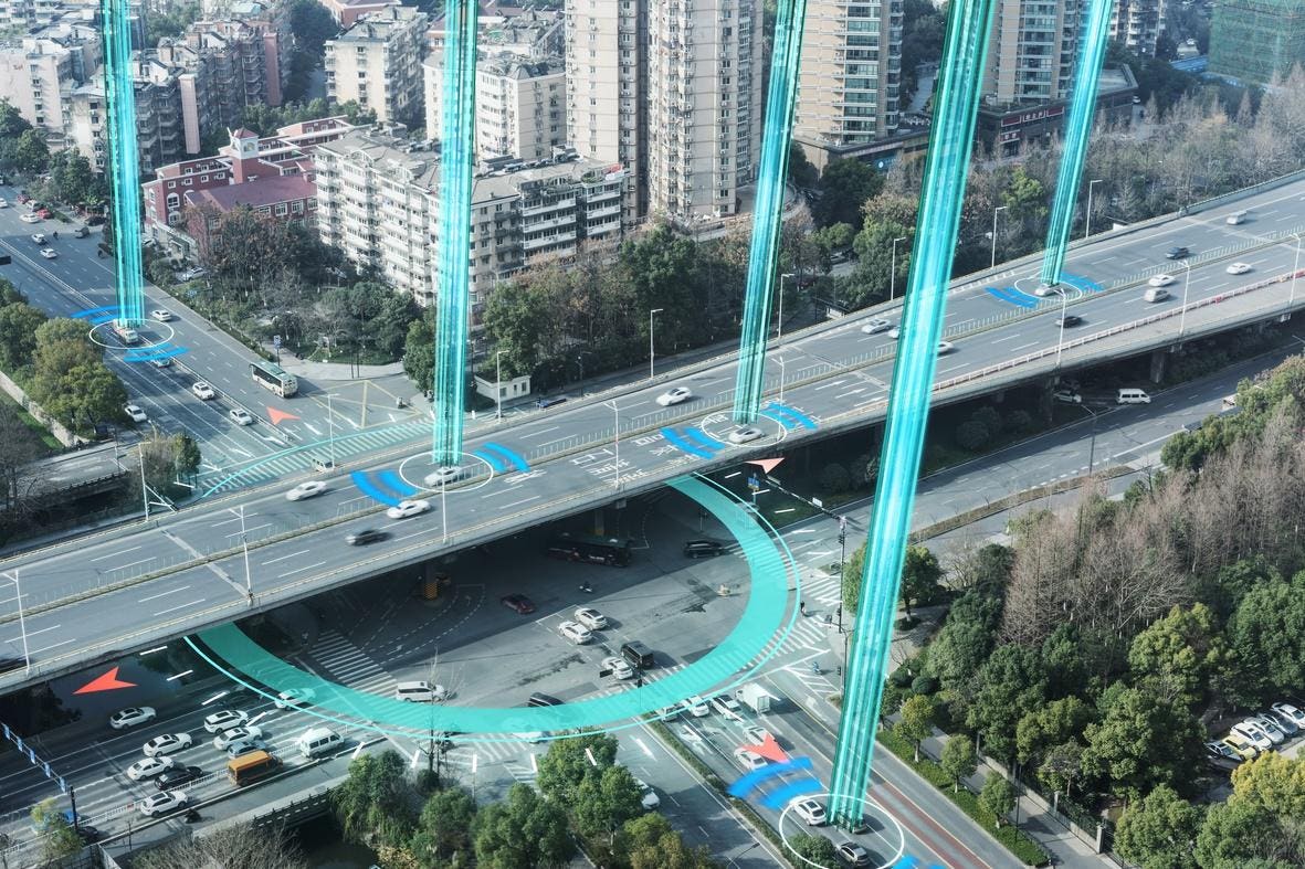 Council Post: Smart Roads Can Make Autonomous Vehicles Safe For First Responders