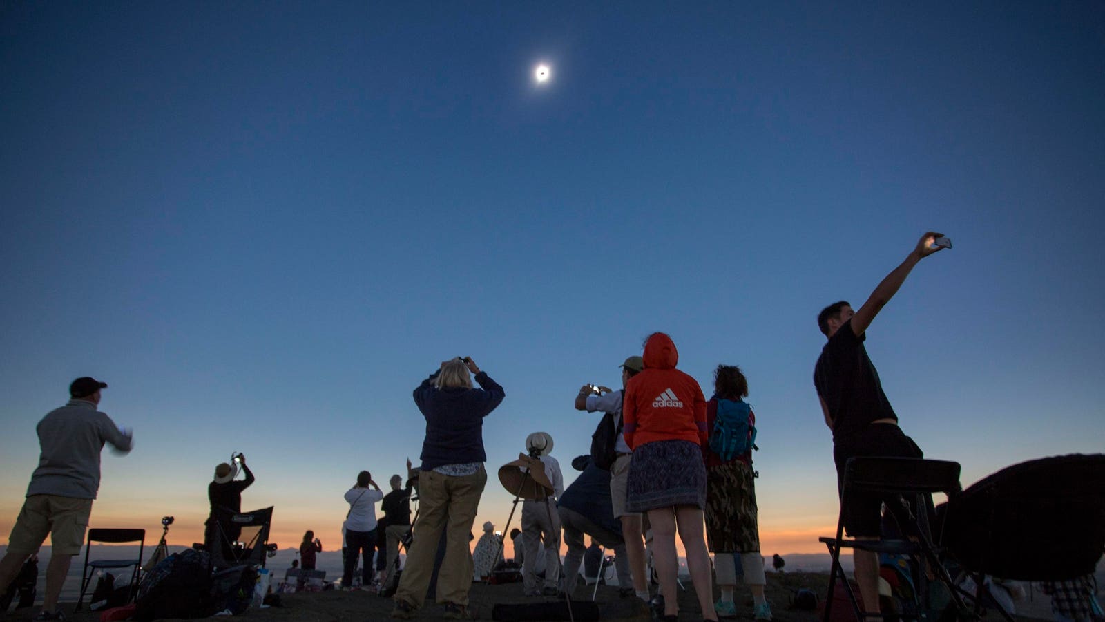 Your Complete Guide To Seeing The 2024 Total Solar Eclipse—According To Experts