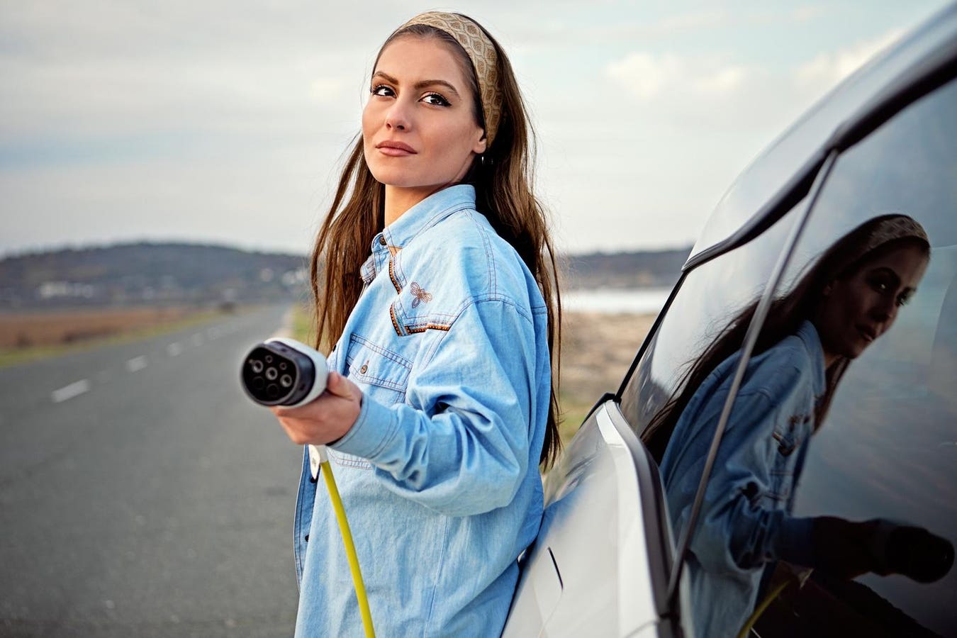 They Are Trying To Kill The Electric Car Again