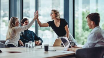 Can AI Amplify Esprit De Corps?
