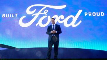 CEOs Said You’re Replaceable: Prepare For The White-Collar Gig Economy