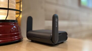 GL.iNet’s Slate AX Is A Small And Affordable Wi-Fi 6 Pocket Travel Router