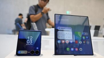 iPhone Fold Rumors Deliver A Surprising Boost To Samsung’s Galaxy Fold iPhone Fold Rumors Deliver A Surprising Boost To Samsung’s Galaxy Fold