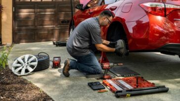 Curbee: Mobile Automotive Service Increasingly Makes Economic Sense Curbee: Mobile Automotive Service Increasingly Makes Economic Sense