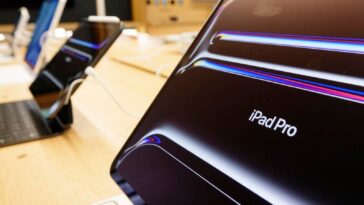 Microsoft’s Surface Pro Mistake — The ‘Ultimate’ Ad For Apple's iPad