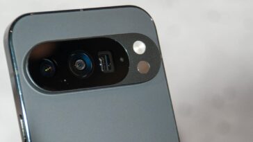 Google’s Unstoppable Pixel Leaves Every Other Android Behind