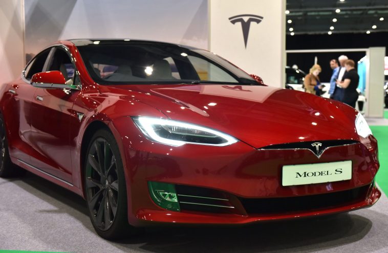 Tesla Cancels Its Most Expensive Electric Car, Model S Plaid Plus