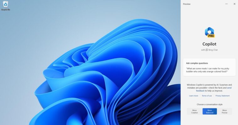 Microsoft’s AI-infused sidebar rolls out to Windows 11 beta testers | Engadget