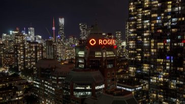 Banks, payments hit as Rogers suffers major network failure in Canada