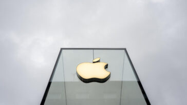 Apple asks Supreme court to reverse App Store ruling in Epic case