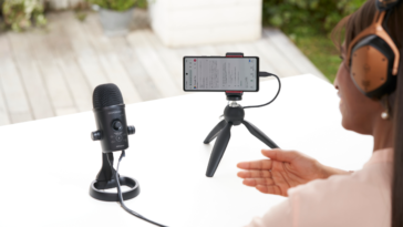 Roland’s mobile podcasting studio gives you a mic and streaming app for $140