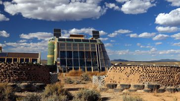 What you need to know about building an Earthship