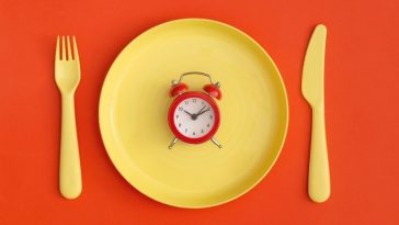 Here's What That Controversial New Study on Time-Restricted Eating Really Shows