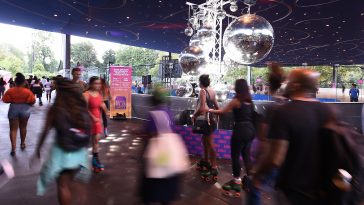 Roller Skating Returns to Rockefeller Center, After Decades of Racist Exclusion