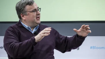 Reid Hoffman Leaves Microsoft Board; Goes 'Founder Mode' w/ Manus