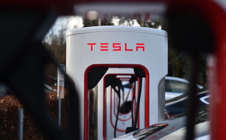 Tesla May Be Planning Its First Canadian Gigafactory Tesla May Be Planning Its First Canadian Gigafactory