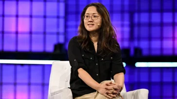 Lin Qiao Fireworks Bets on Specialized AI