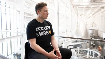 Elon Musk: SpaceX Eyes $1T; AI Spend Hits $16B/Q