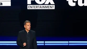 Lachlan Murdoch's Fox Bets Big on Streaming with Roku Deal