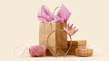 How to Choose an Online Registry for Your Wedding or Baby Shower (and Our Favorite Sites)