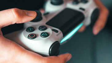 Scientists Made a Video Game That Boosts Short-Term Memory in Older Adults : ScienceAlert