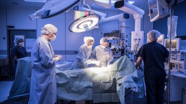 Snake-like robot that can spot lung cancer, created by UK researchers