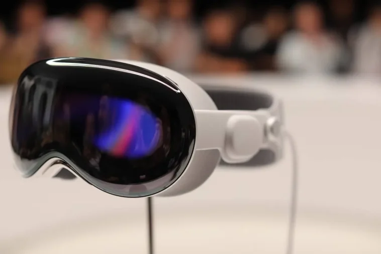 Apple Vision Pro VP Reportedly Leaves for OpenAI