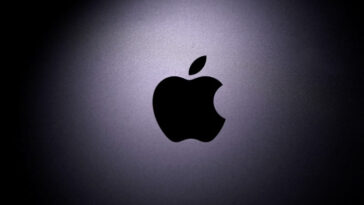 Some Apple users say they’ve been mysteriously locked out of their accounts