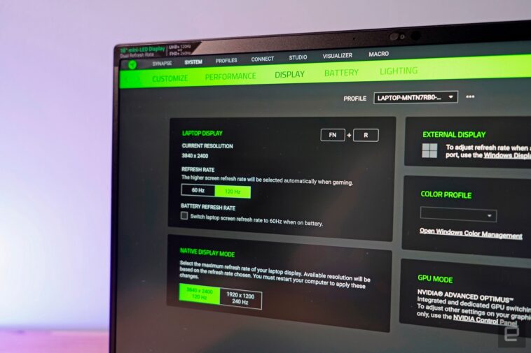 Razer Blade 16 review: A miraculous display in a laptop you can probably skip