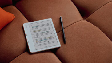 Kobo’s new ereaders include its first with color displays