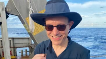 Astrophysicist who claimed to find alien tech may have done the science wrong | Engadget