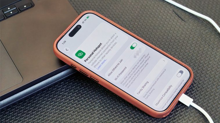 USB Tethering: What It Is & How To Enable Mobile Hotspot USB Tethering: What It Is & How To Enable Mobile Hotspot