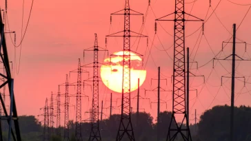 Solar Surpasses Coal in US Electricity Mix (May First)