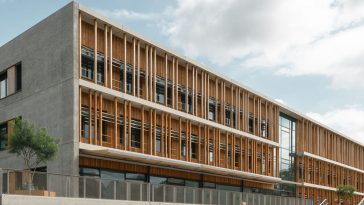 Chemistry building at University of Munich built with wood