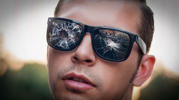 Meta AI Glasses Explode: Creepy Recordings Loom
